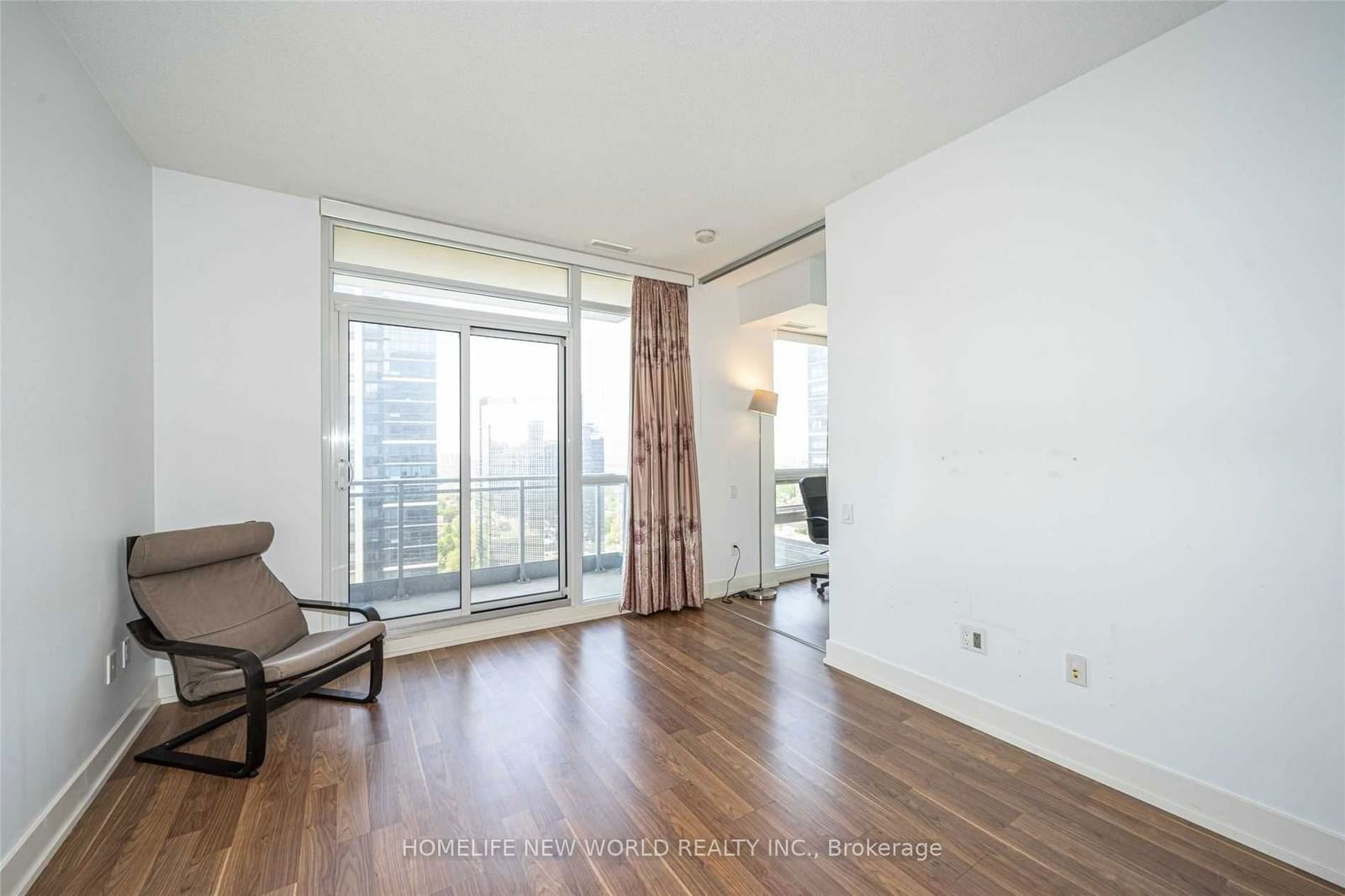 23 Sheppard Ave E, unit 2712 for rent