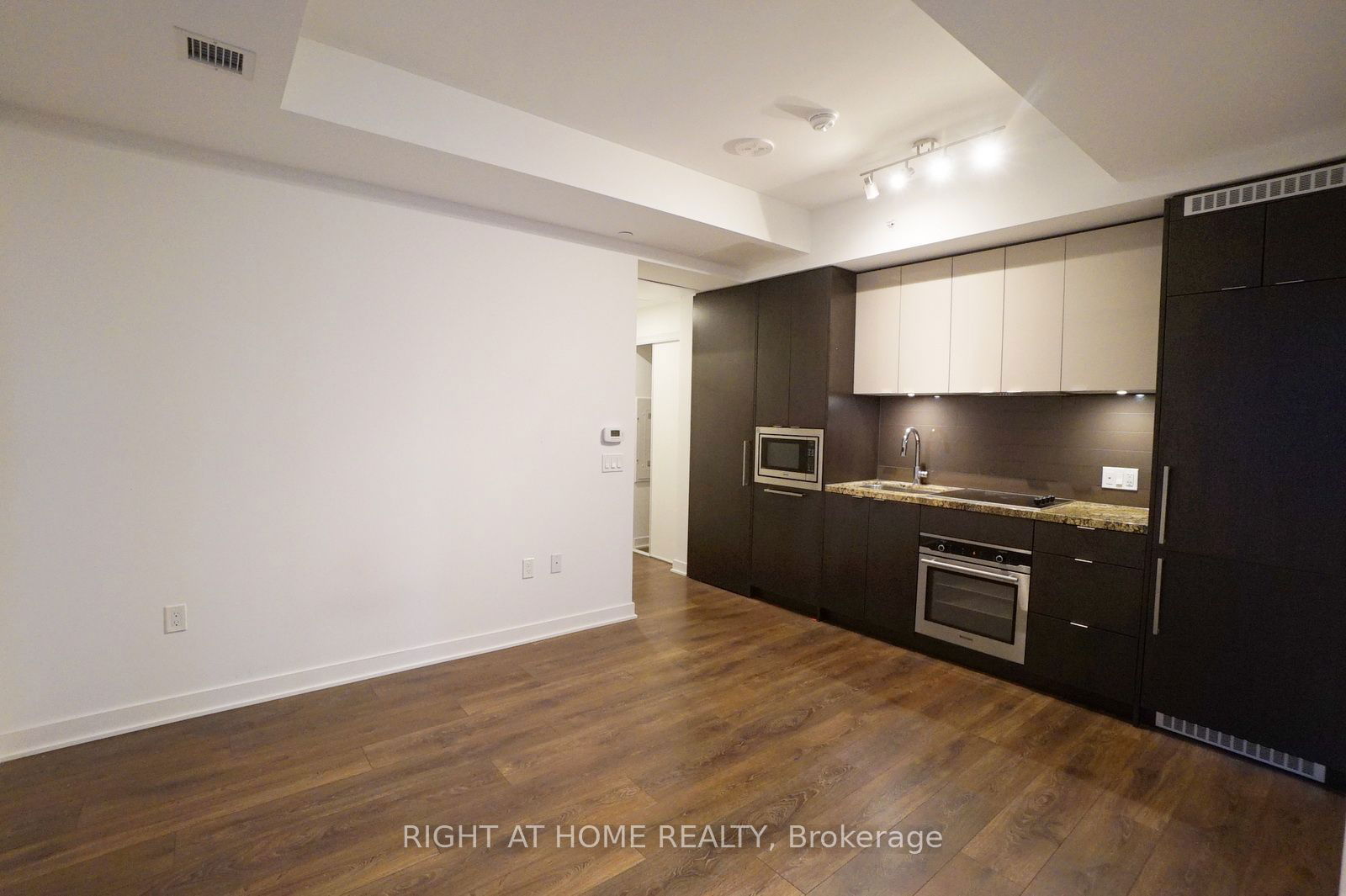 115 Blue Jays Way, unit 2912 for rent