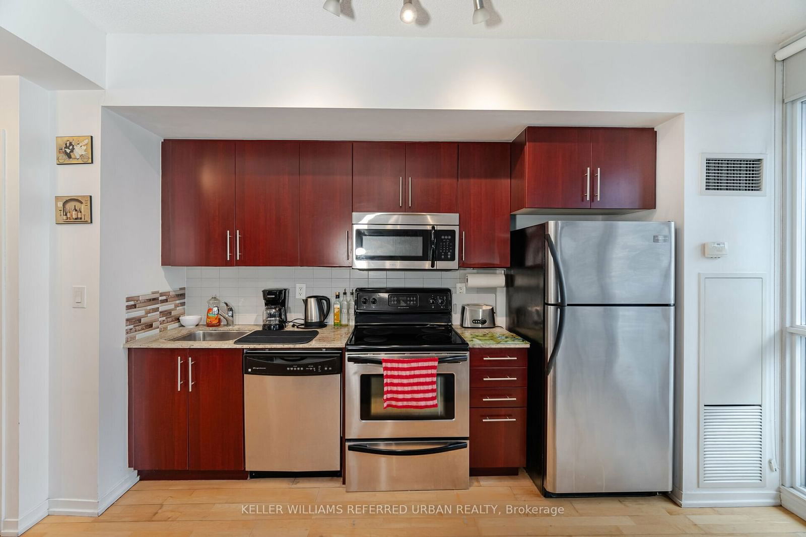 65 Bremner Blvd, unit 2304 for sale