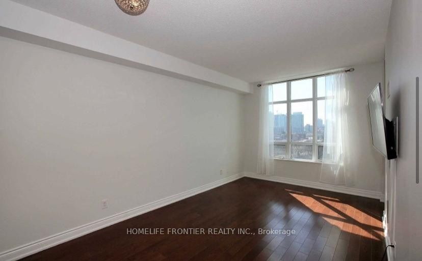 10 Bloorview Pl, unit 910 for rent