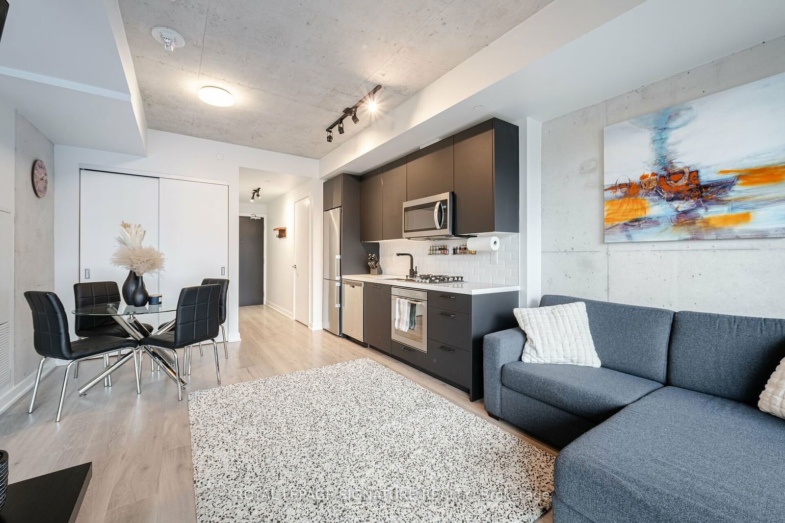 55 Ontario St, unit 401 for sale