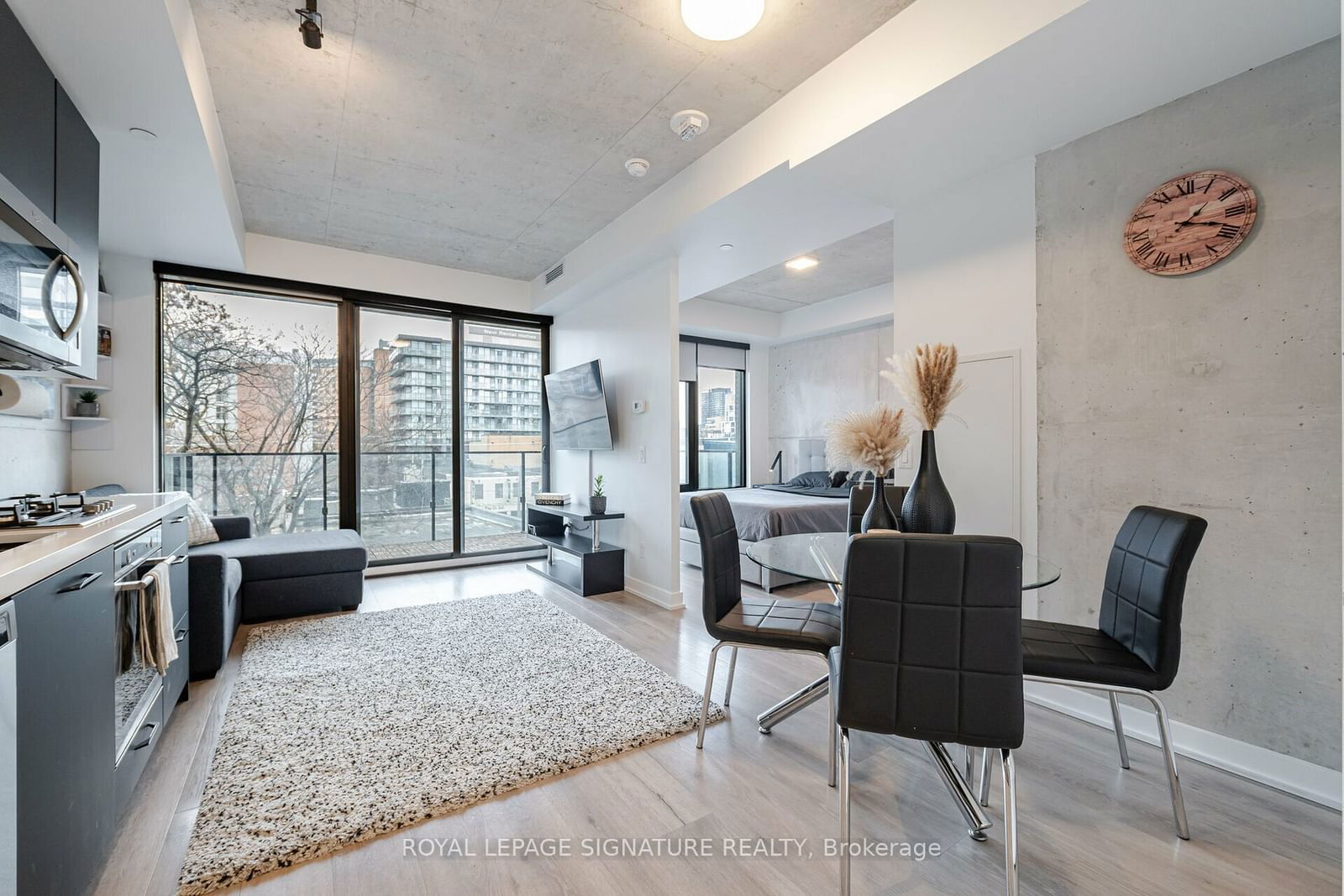 55 Ontario St, unit 401 for sale