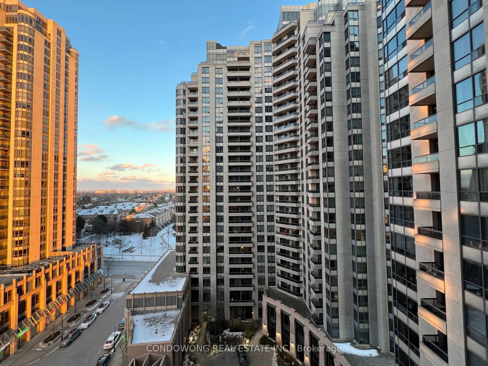 5 Northtown Way, unit 1208 for rent