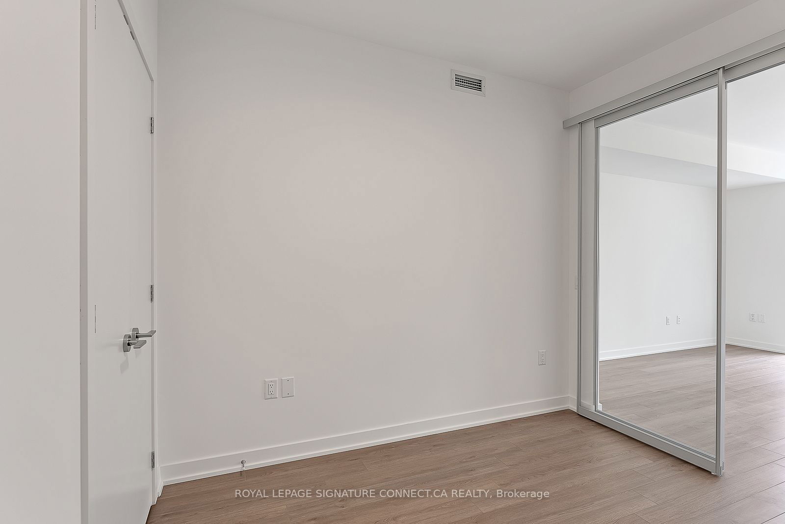 357 King St W, unit 3405 for rent