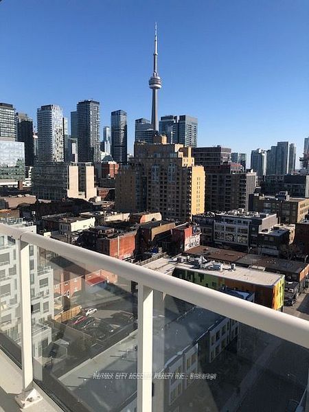 80 Vanauley St, unit 1215 for rent