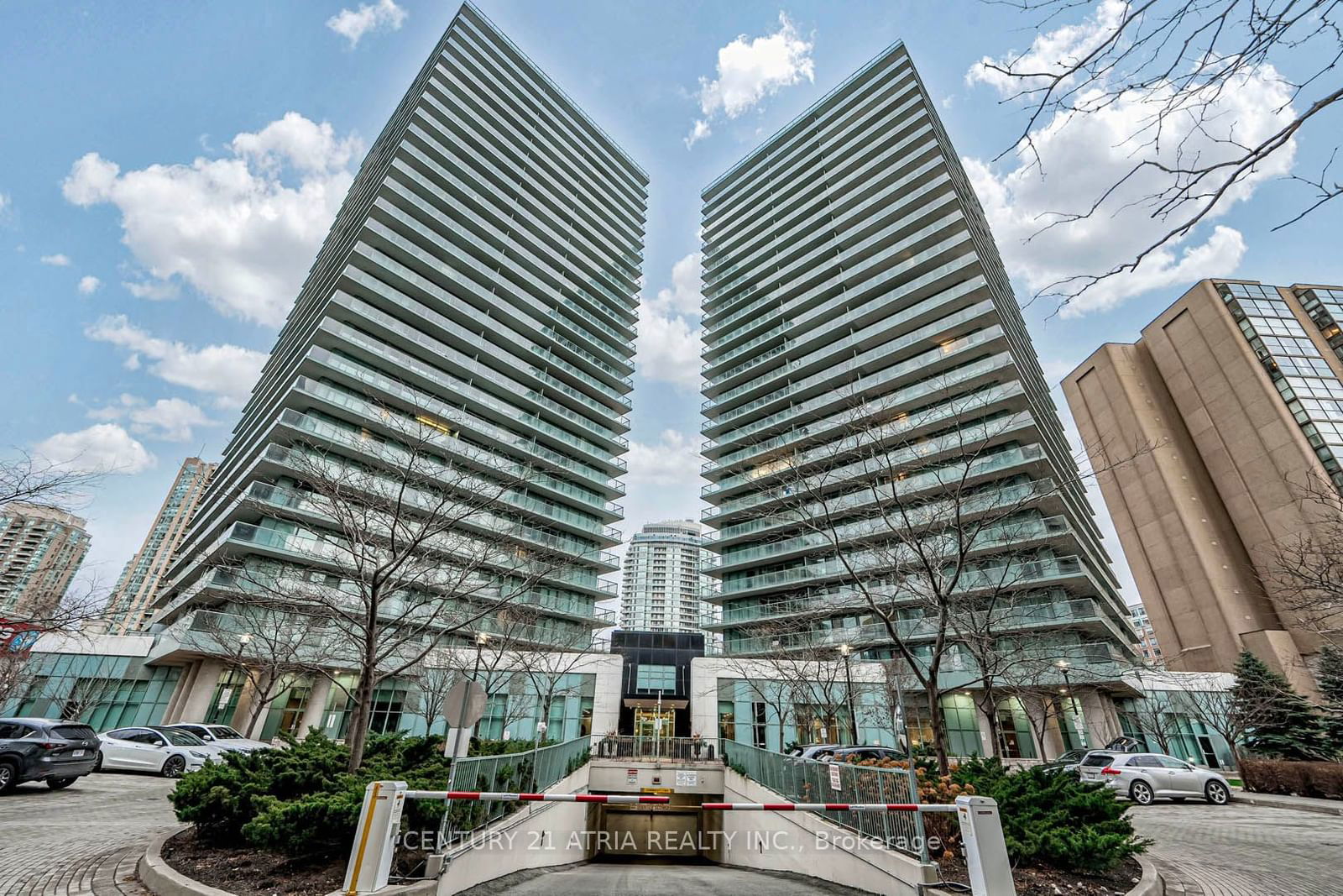 5500 Yonge St, unit 2102 for sale