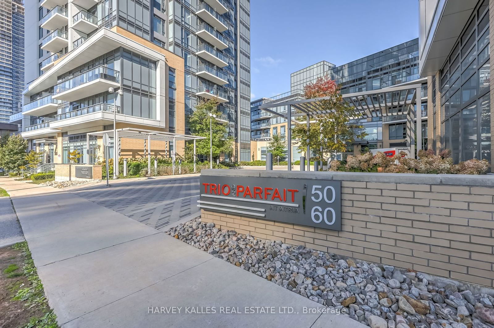 60 Ann O'reilly Rd, unit 960 for rent