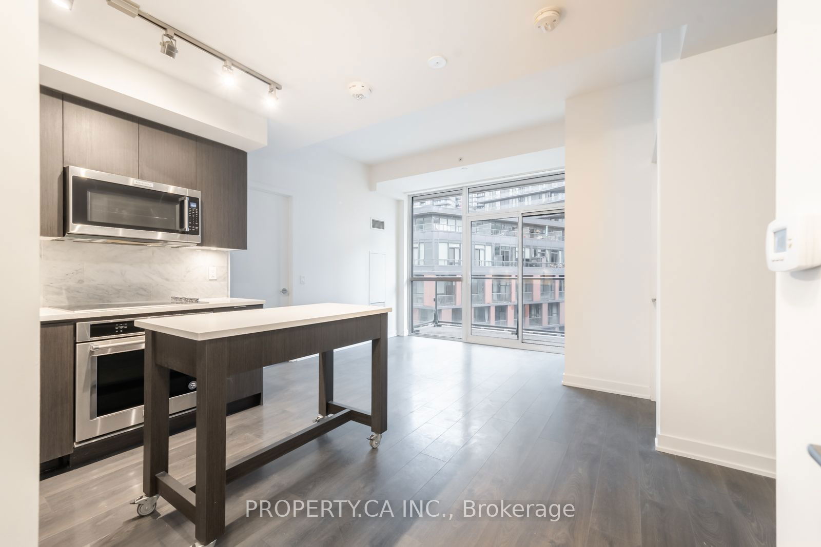 38 Iannuzzi St, unit 741 for rent