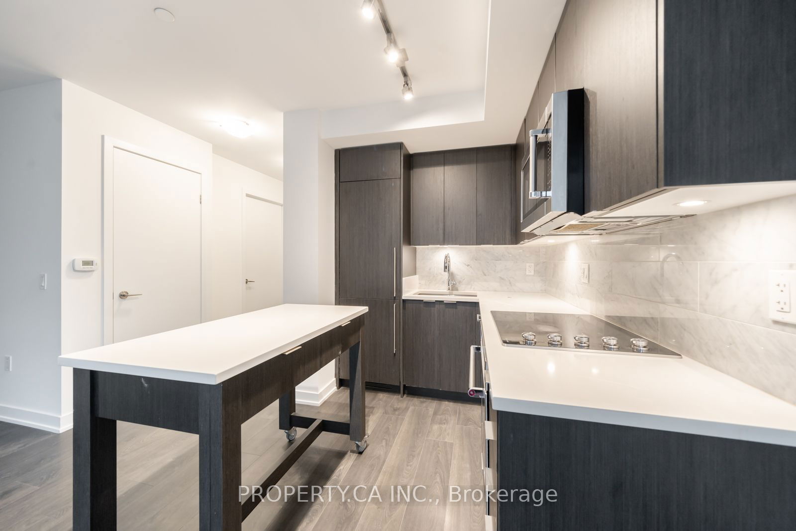 38 Iannuzzi St, unit 741 for sale