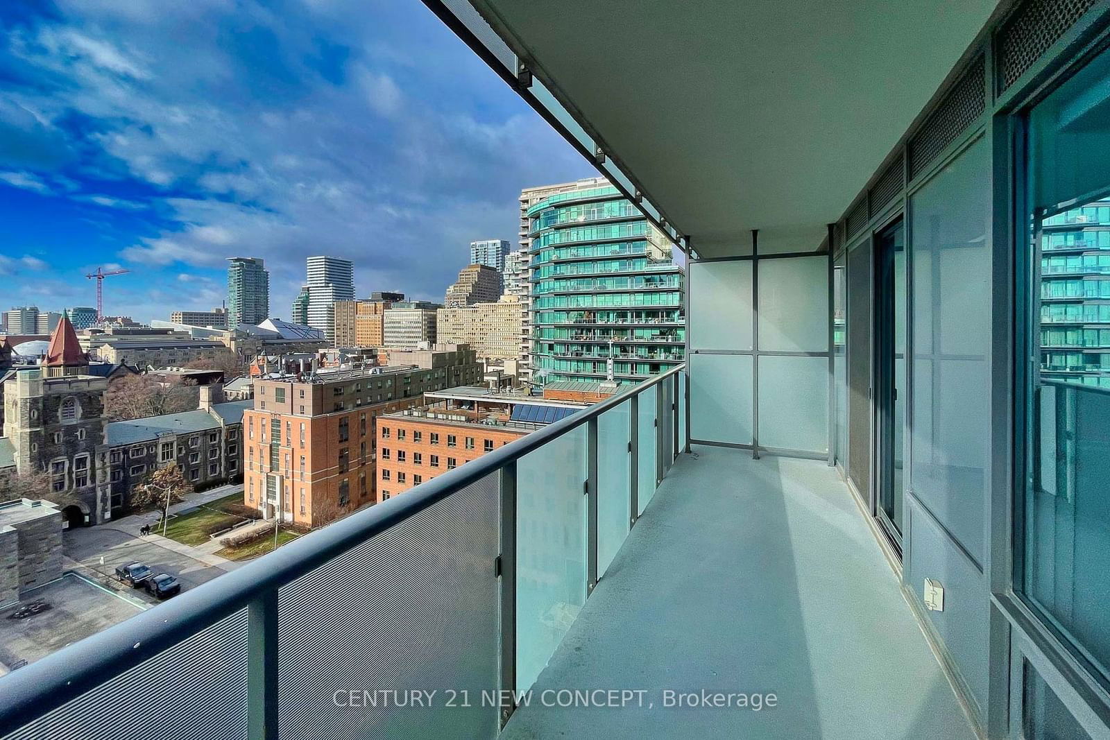 65 St Mary St, unit 1006 for sale