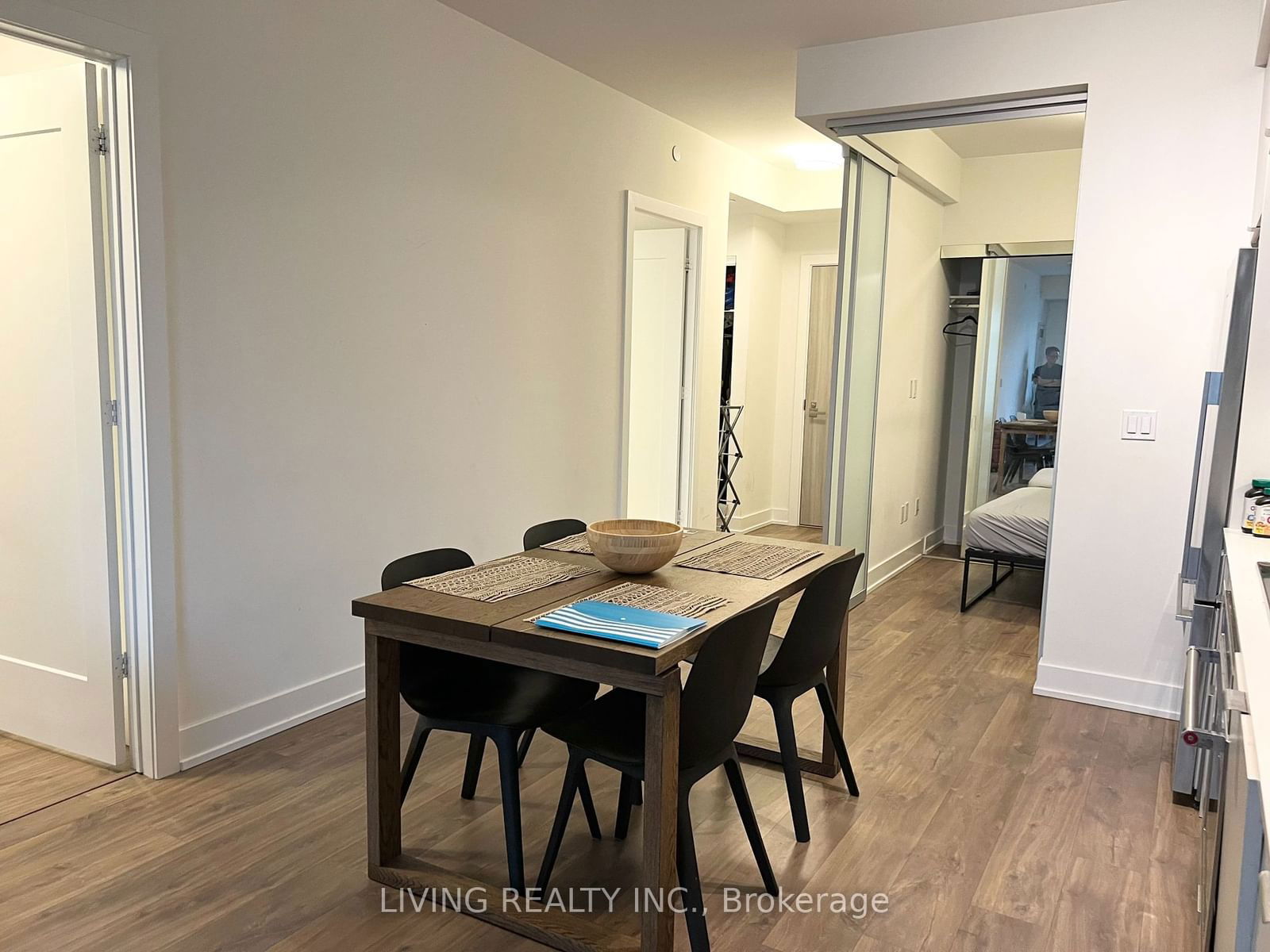 80 Vanauley St, unit 313 for rent