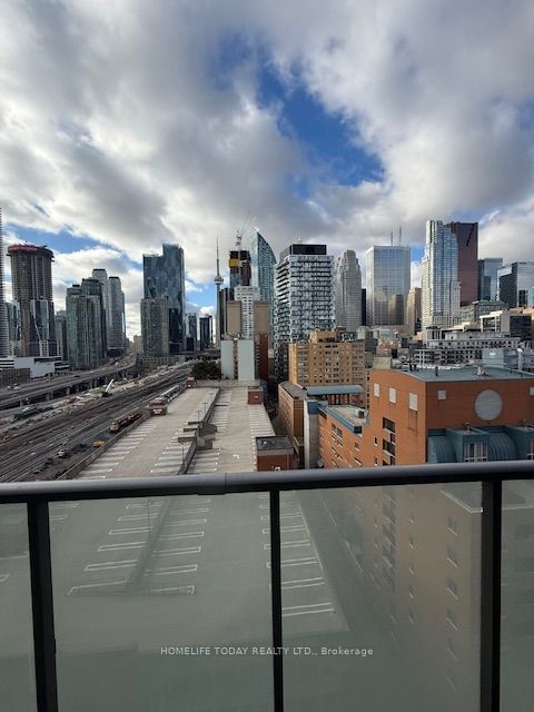 1 Market St, unit 1103 for rent