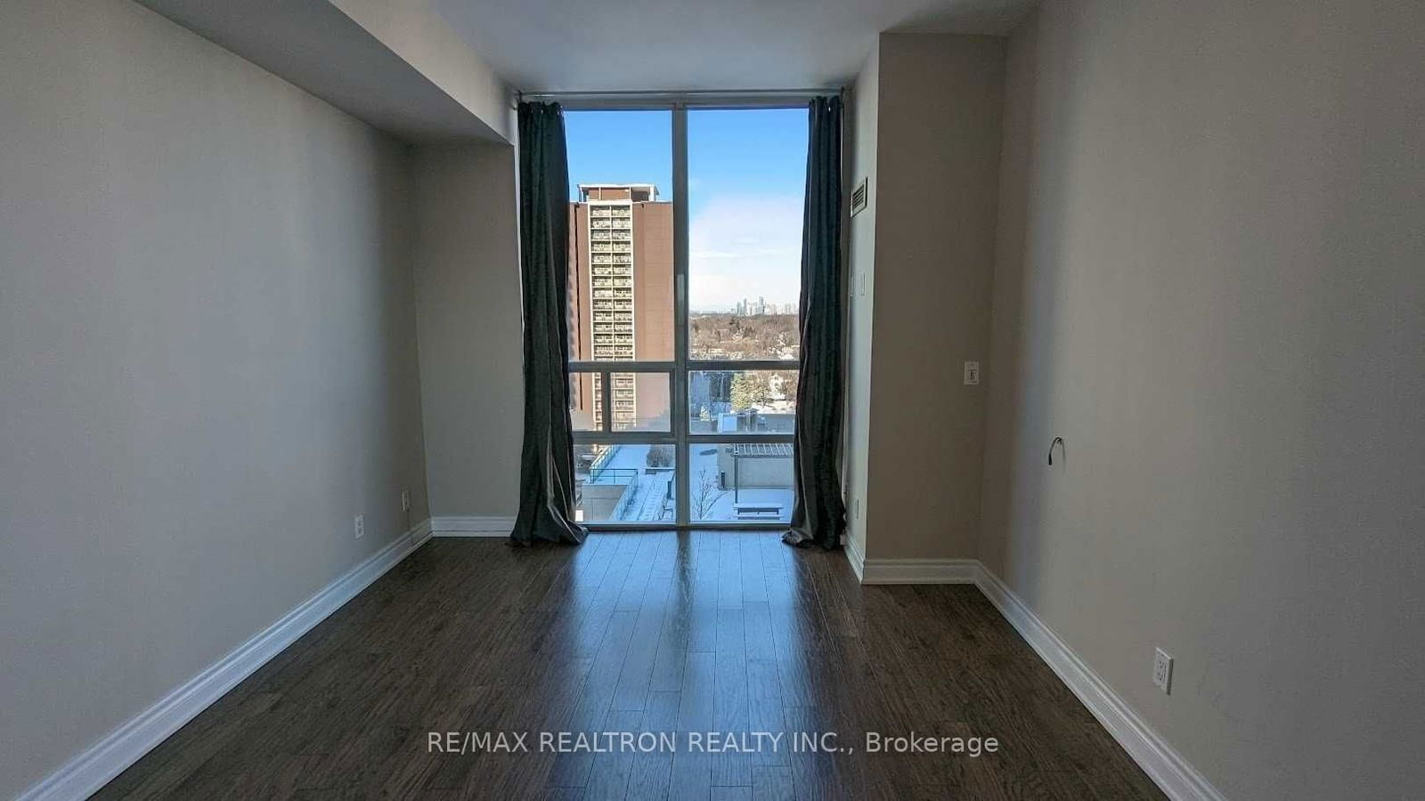 88 Broadway Ave, unit 1201 for rent