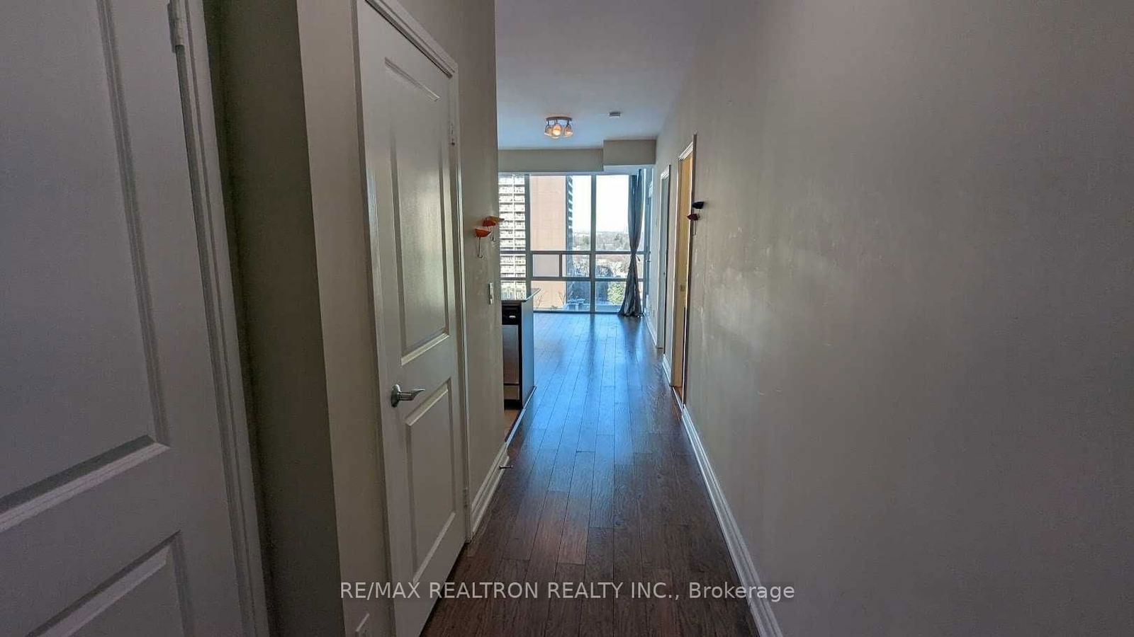 88 Broadway Ave, unit 1201 for rent