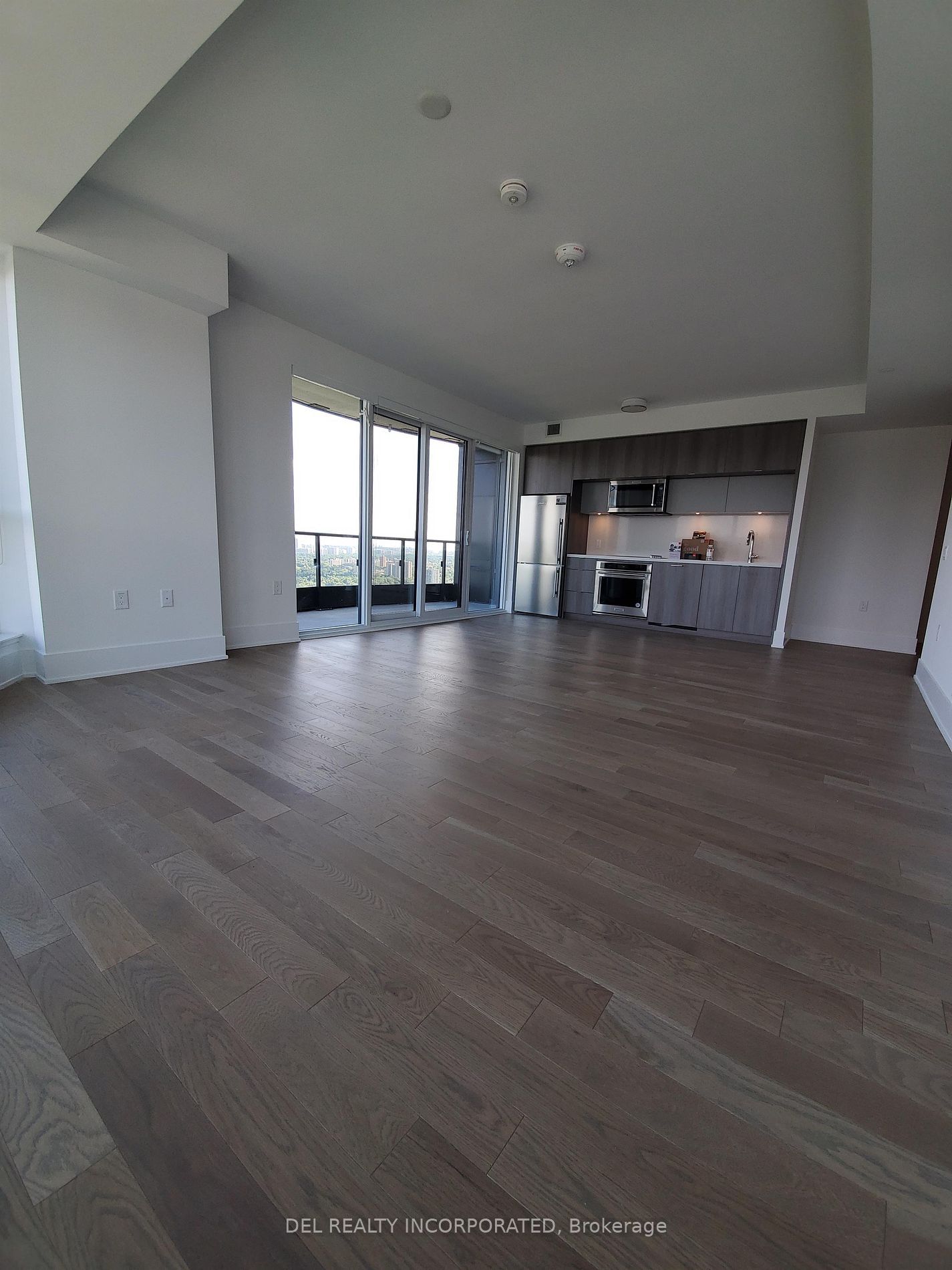 585 Bloor St E, unit 4023 for rent