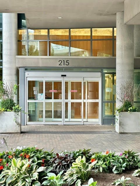 215 fort york Blvd, unit 2001 for rent