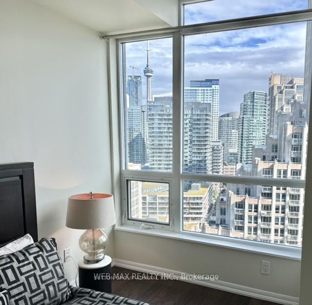 215 fort york Blvd, unit 2001 for rent