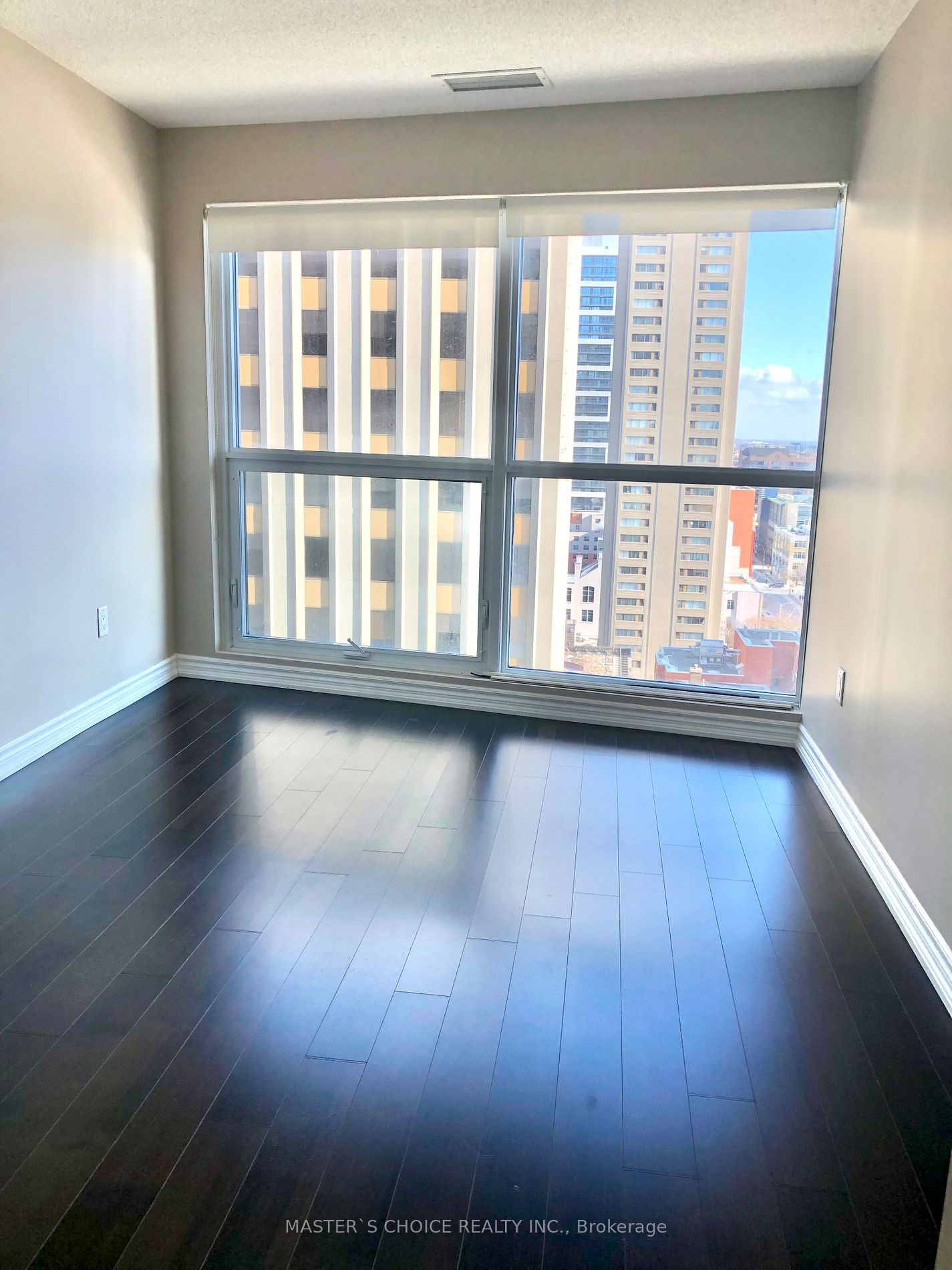 386 Yonge St, unit 1205 for rent