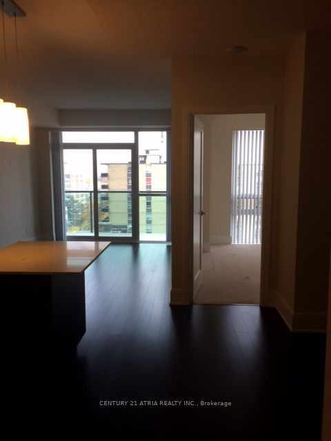 25 Broadway Ave, unit 606 for rent