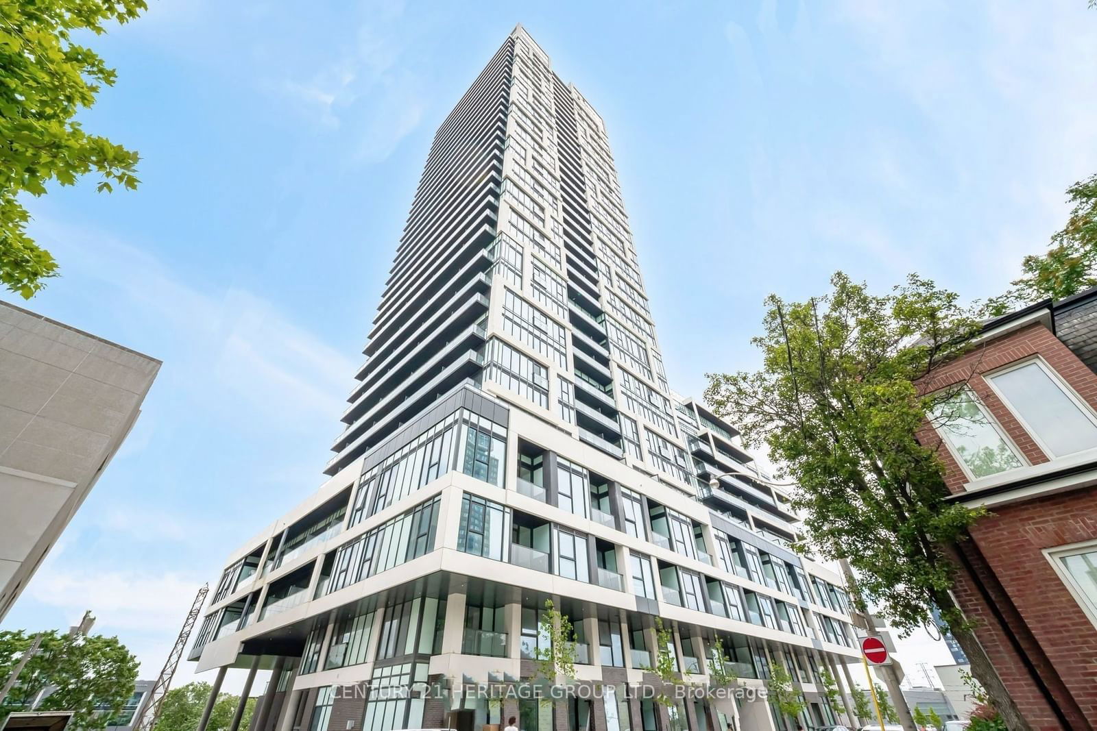 5 Defries St, unit 619 for sale