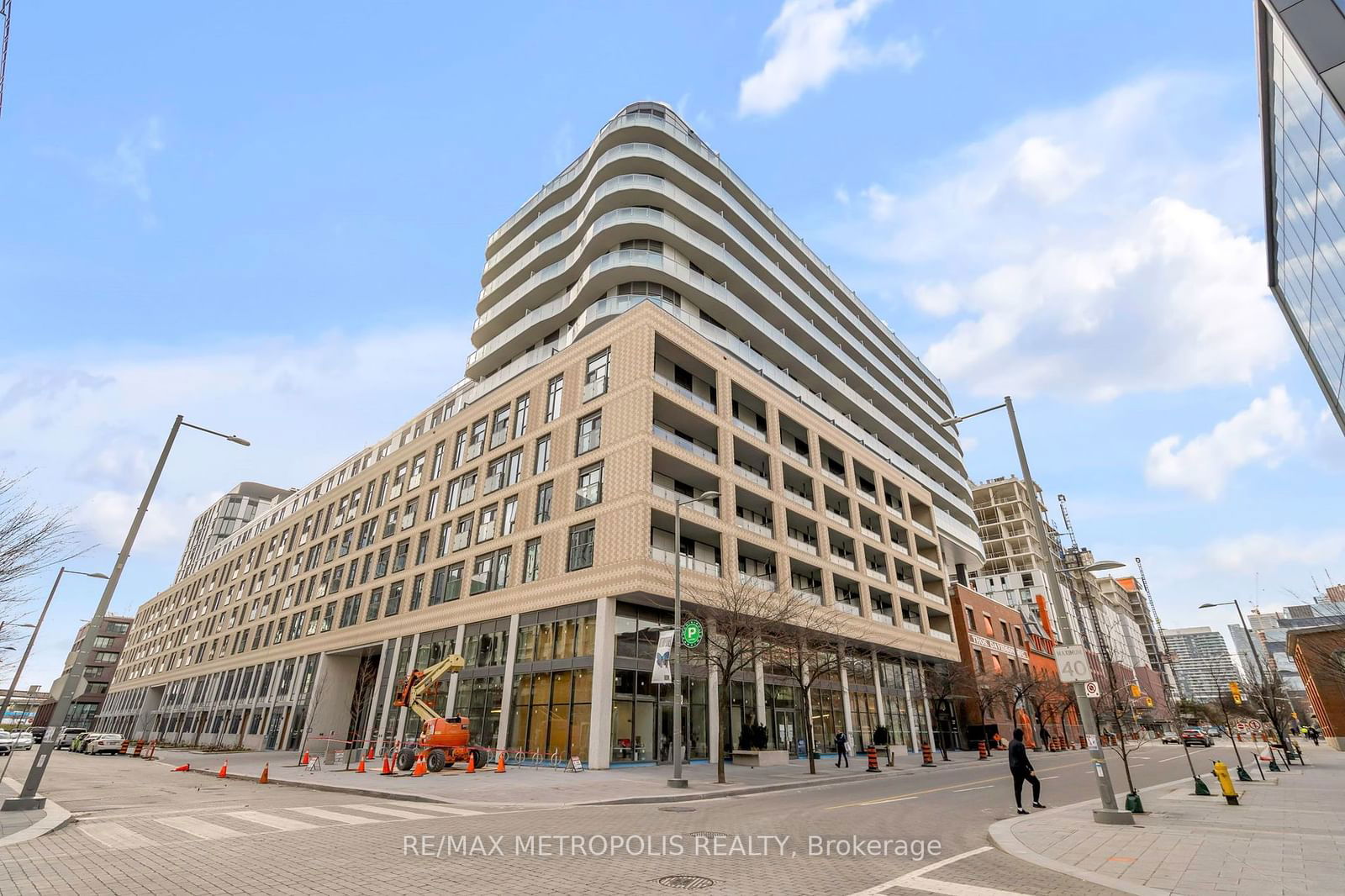 425 Front St E, unit 1107 for rent