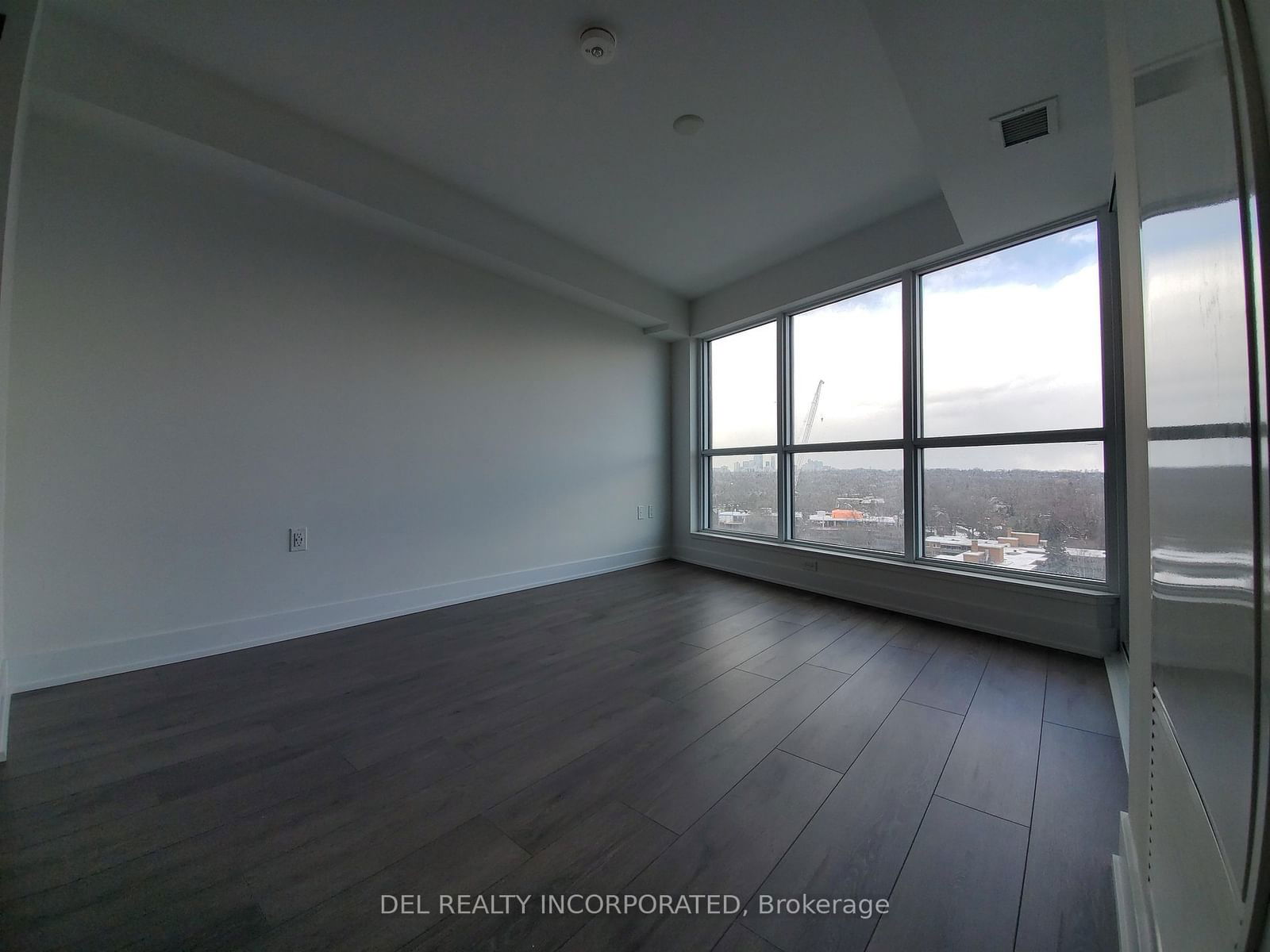 585 Bloor St E, unit 1115 for rent