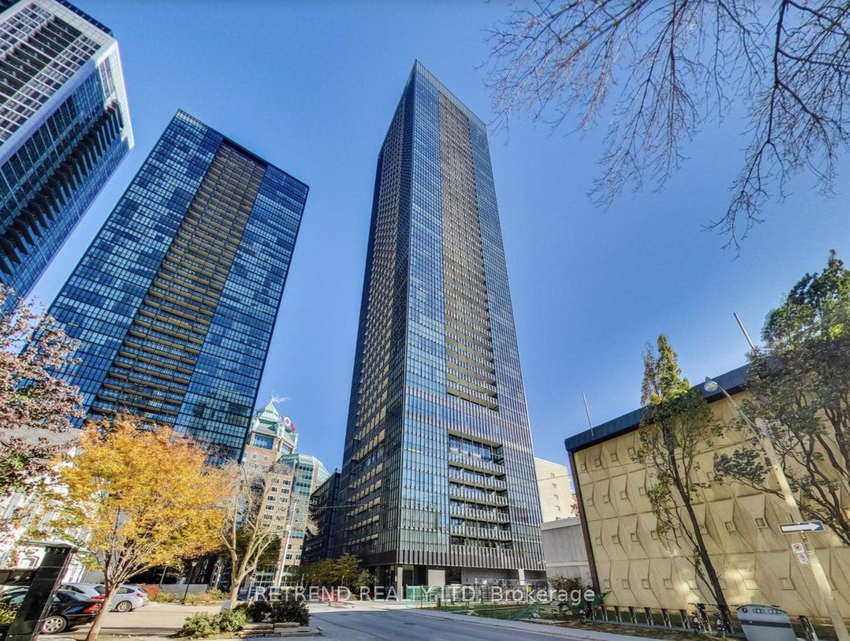 101 Charles St E, unit 4409 for rent