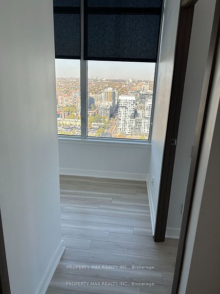 19 Bathurst St, unit 3906 for rent