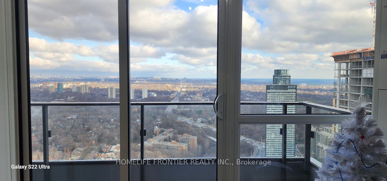 395 Bloor St E, unit 4209 for rent