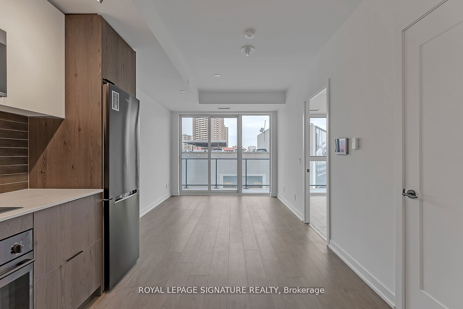 5 Defries St, unit 626 for rent