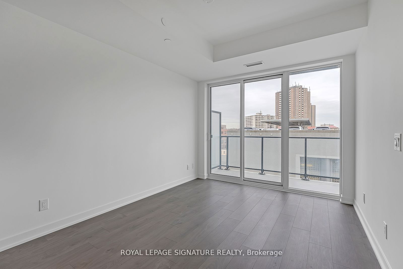 5 Defries St, unit 626 for rent