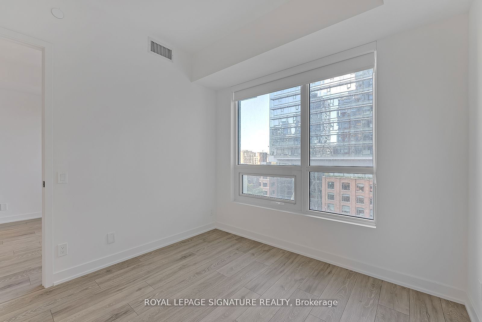 108 Peter St, unit 3001 for rent