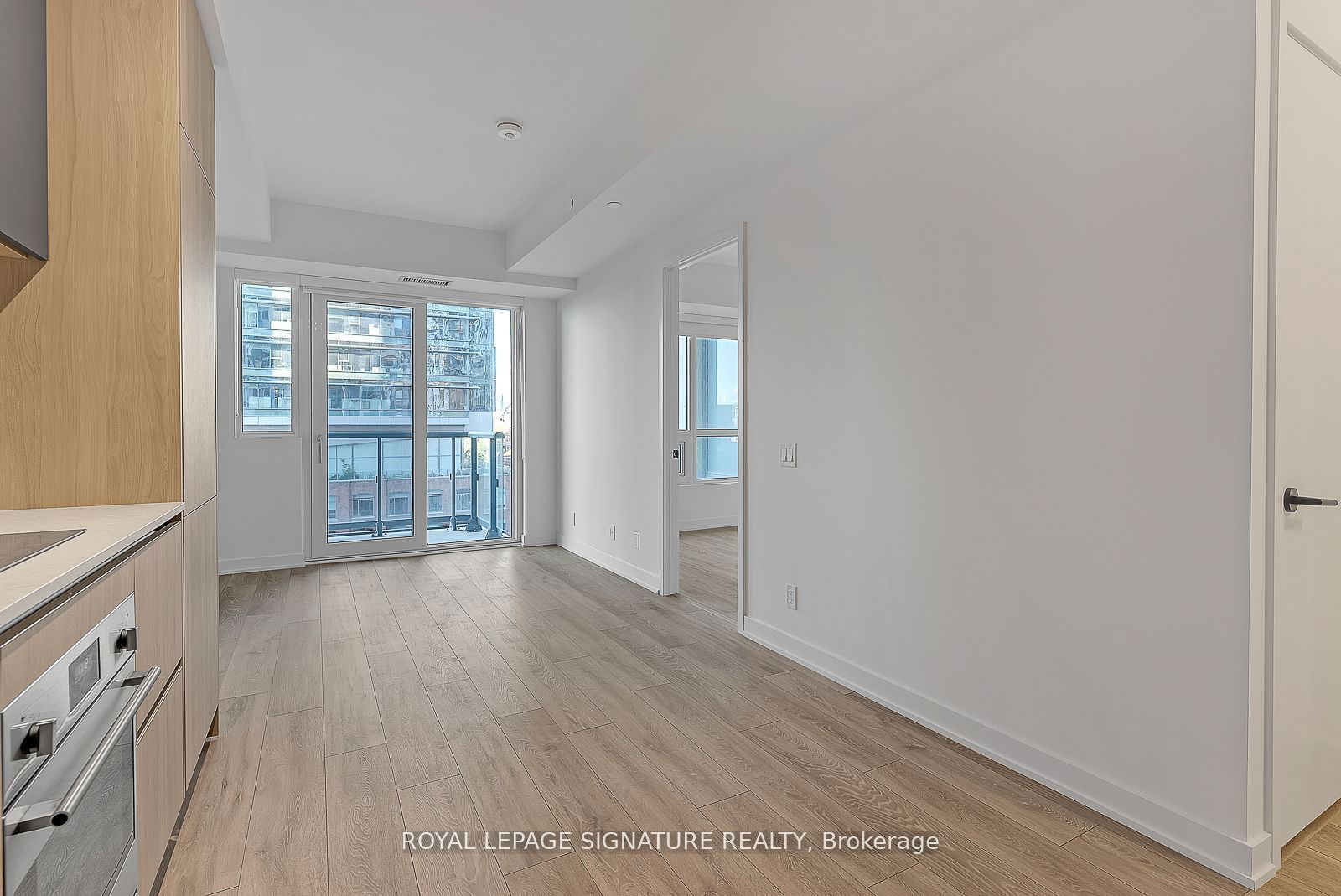 108 Peter St, unit 3001 for rent