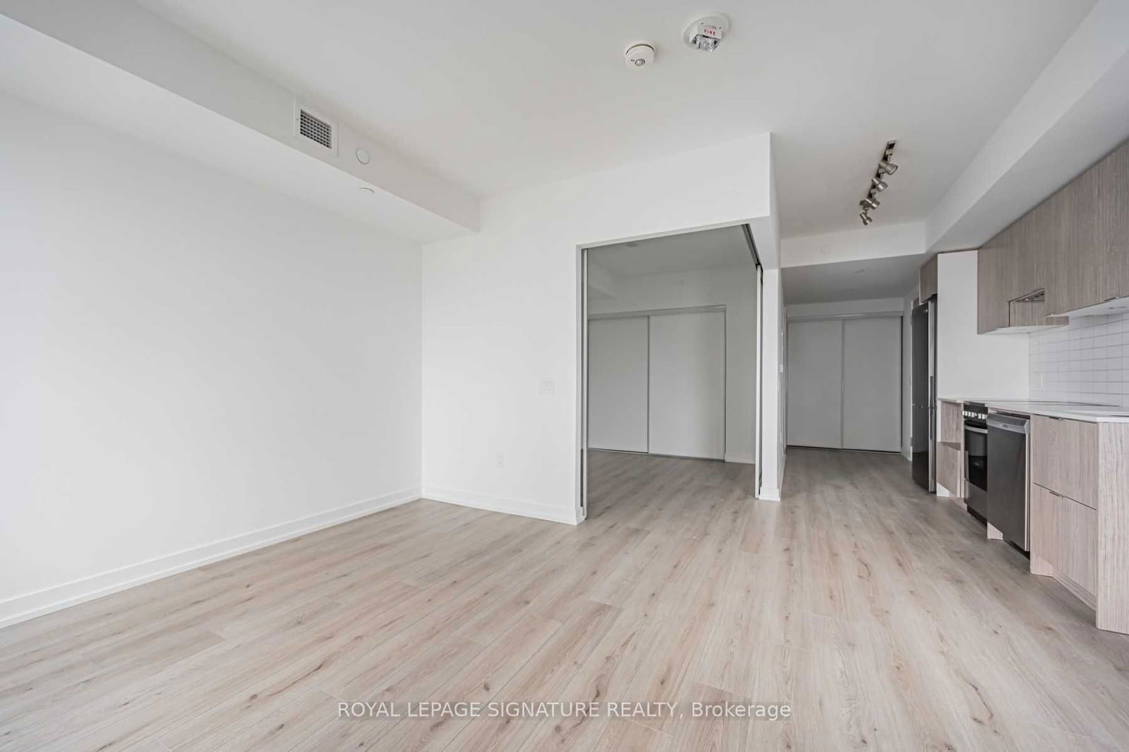 395 Bloor St E, unit 1412 for rent