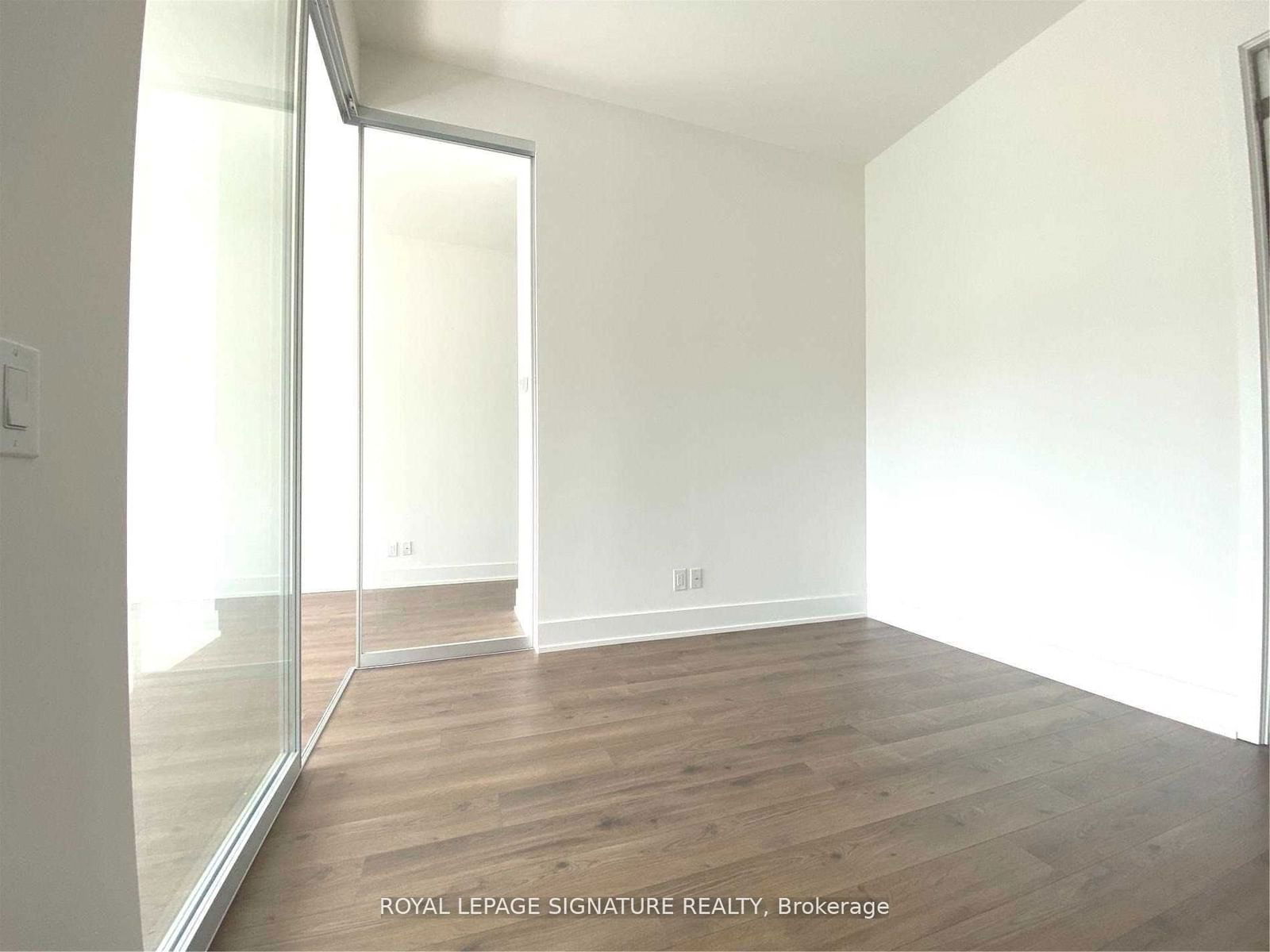 111 St Clair Ave W, unit 312 for rent