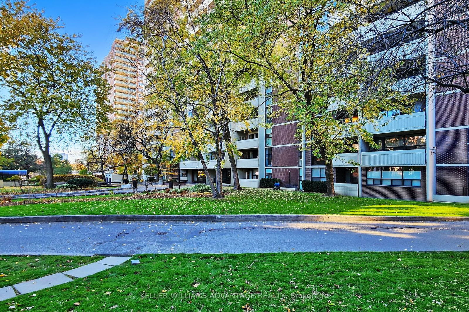 40 Homewood Avenue Condos, Downtown, Toronto