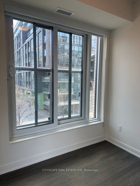 425 Front St E, unit 305 for rent