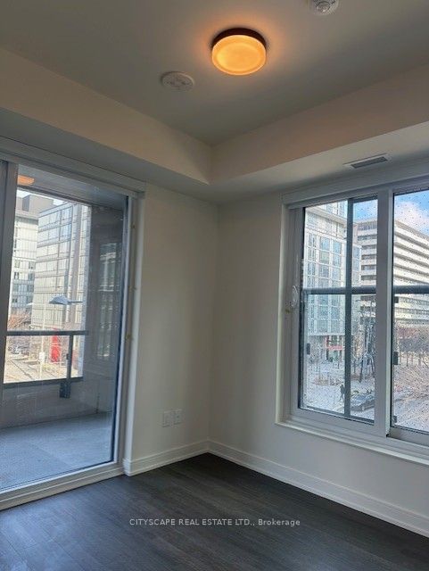 425 Front St E, unit 305 for rent