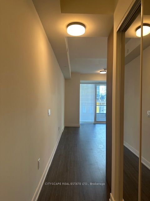 425 Front St E, unit 305 for rent