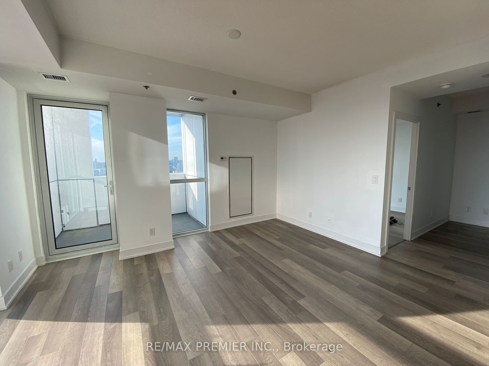 318 Richmond St W, unit 2801 for rent