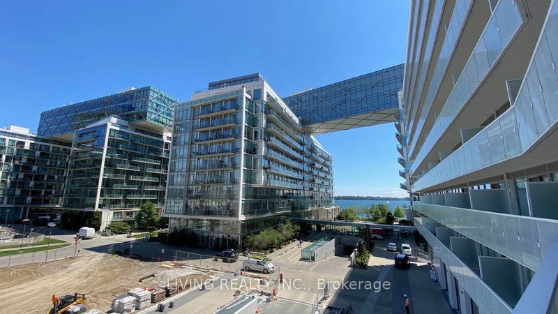 15 Queens Quay E, unit 324 for rent