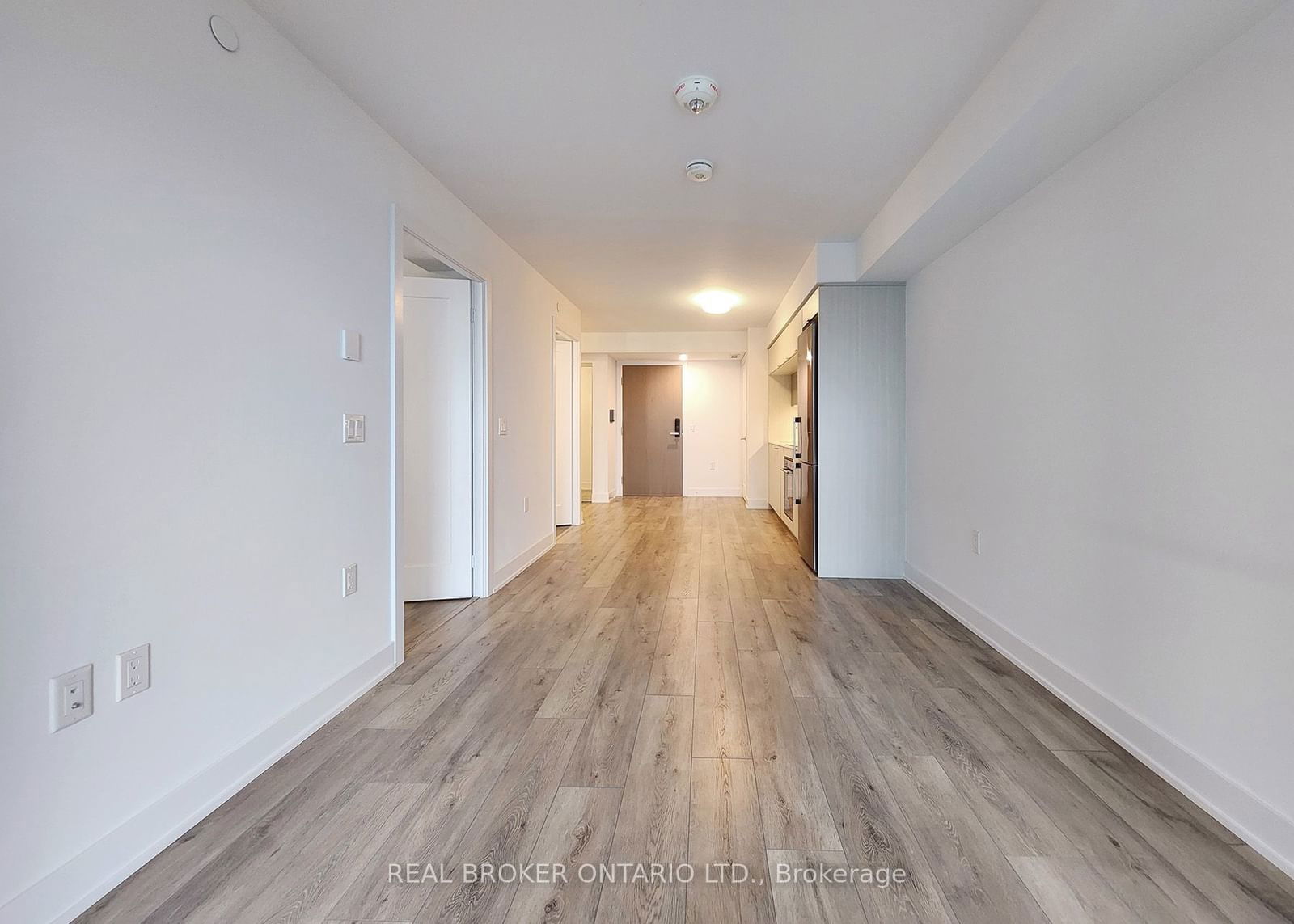 575 Bloor St E, unit 1805 for rent