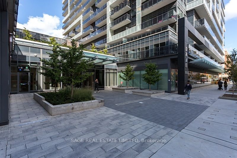 1030 King St W, unit LPH34 for rent