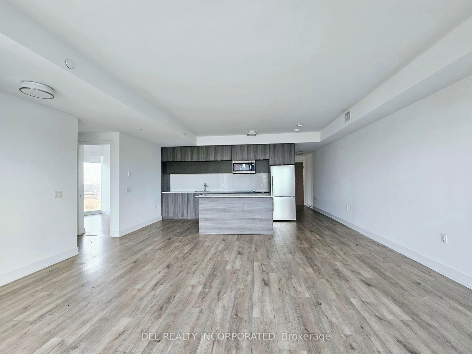 575 Bloor St E, unit 2102 for rent