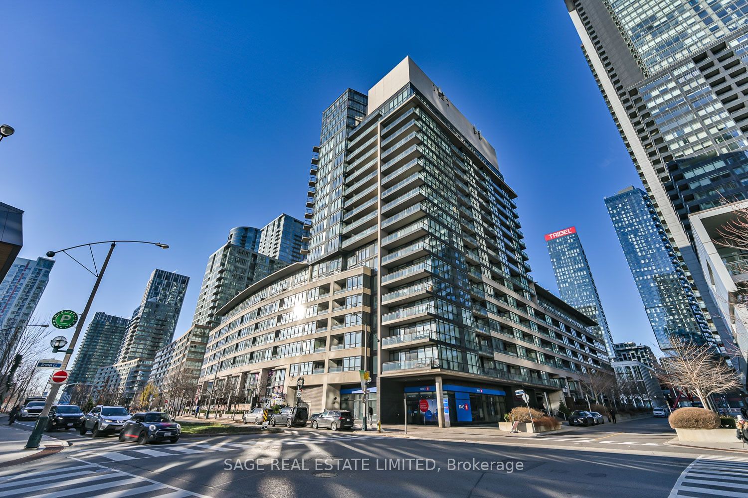 8 Telegram Mews, unit 1605 for rent