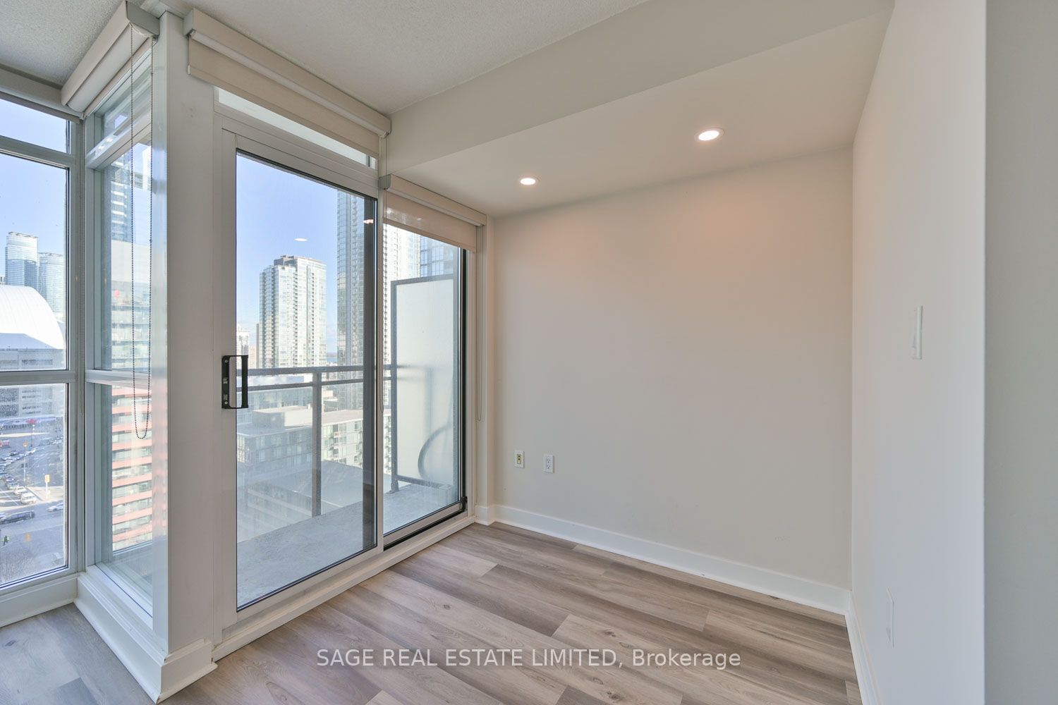 8 Telegram Mews, unit 1605 for rent