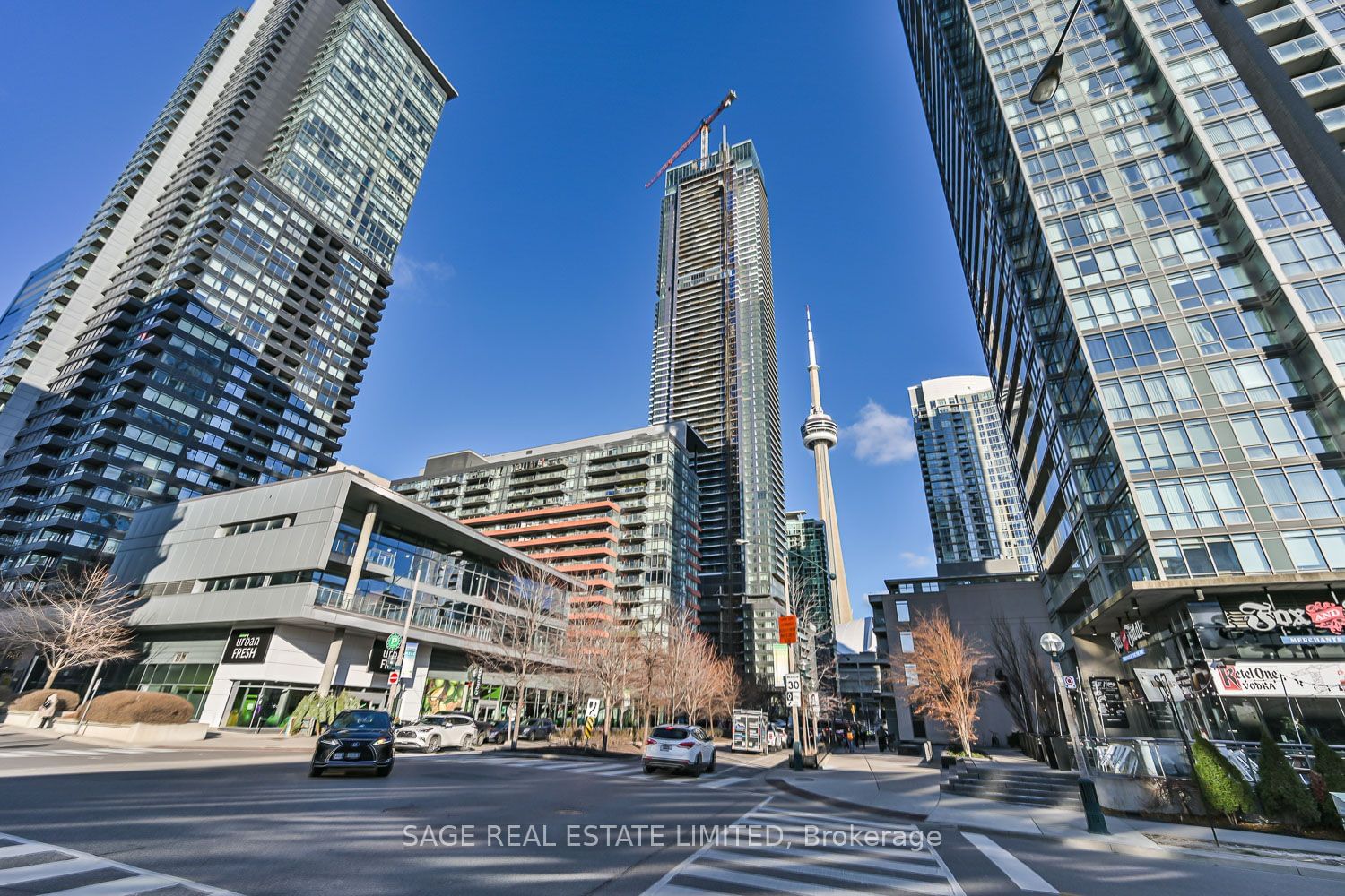 8 Telegram Mews, unit 1605 for rent