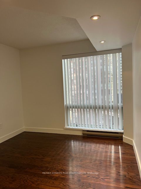 1001 Bay St, unit #1112 for rent