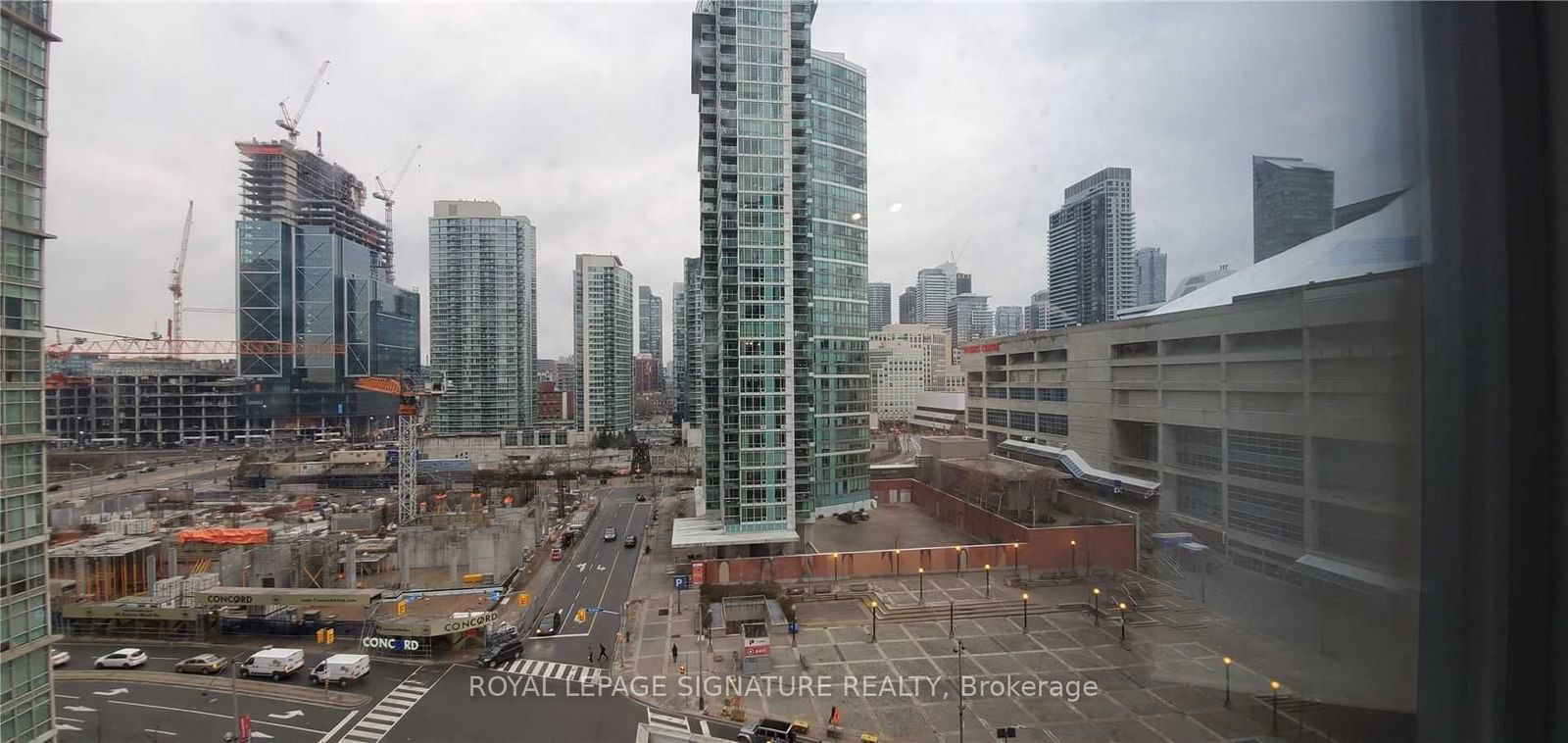 3 Navy Wharf Crt, unit 1103 for rent