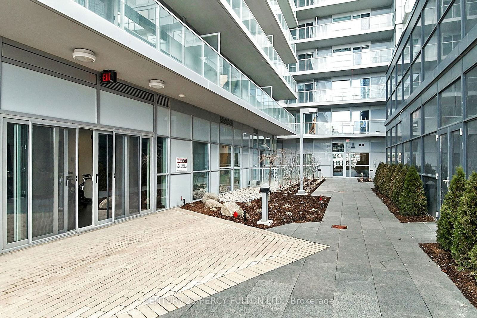 352 Front St W, unit 2211 for sale